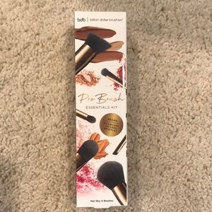 Pro Brush Essentials Kit